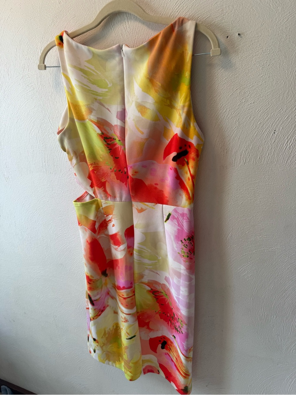 Floral Ring Detail Side Cutout Sheath Dress Tropical Watercolor Pink Yellow Sz 8 - Picture 4 of 7